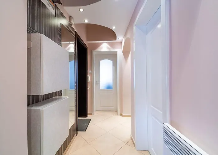 Ohrid 2bdr Βάρνα